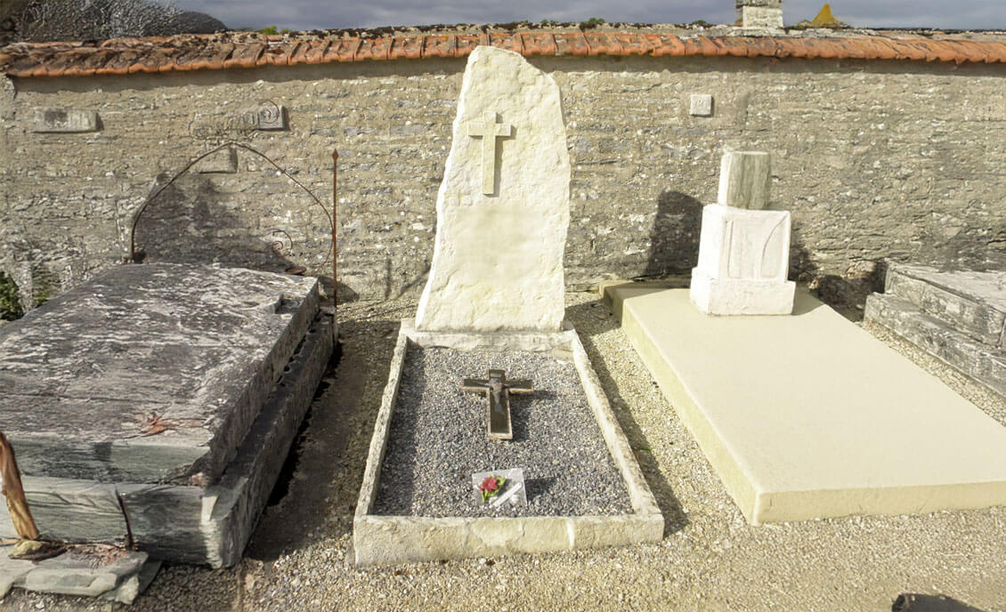 pierre tombale en pierre naturelle, pierre de Bourgogne