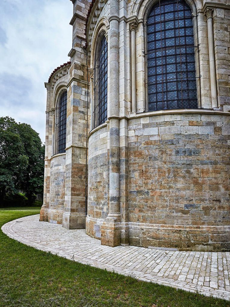 pierre-paysage-realisation-eglise-de-chanes-01