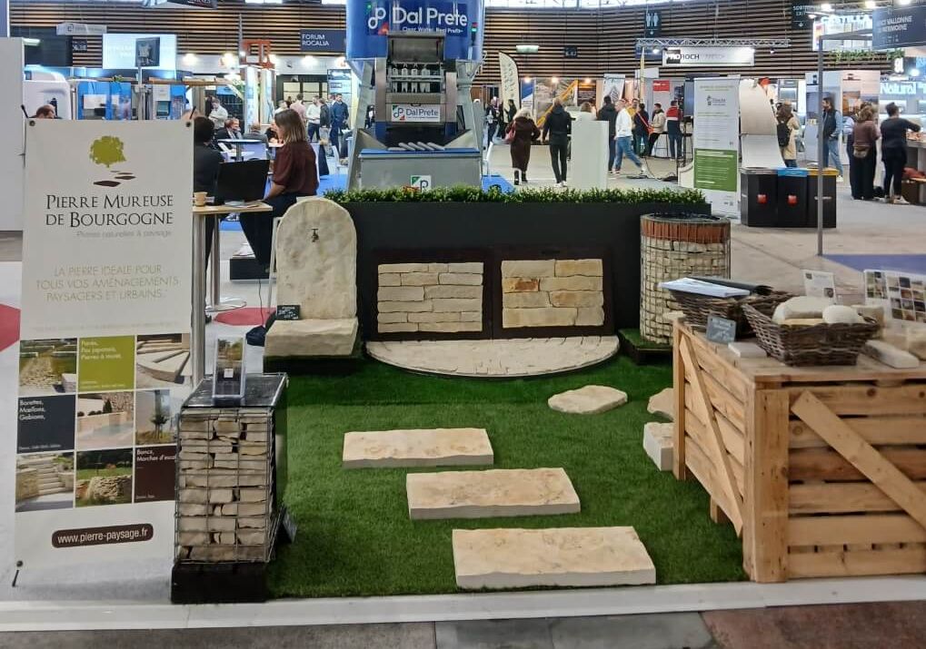 Le stand de Pierre Mureuse de Bourgogne sur le salon Rocalia 2025 à Lyon du 2 au 4 décembre